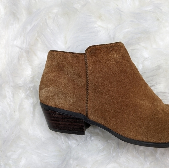 New Crown Vintage Tabitha Stacked Heel Bootie in Cognac Suede Size 6.5 - Picture 5 of 7